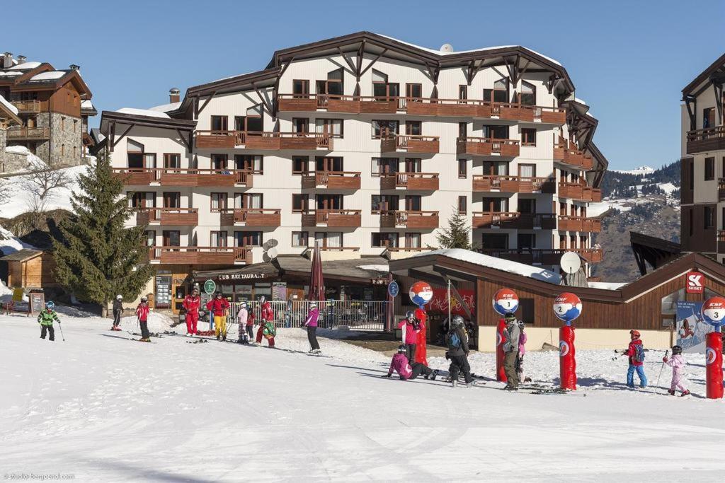 2 Pieces Garage Dans Pied Pistes * La Tania