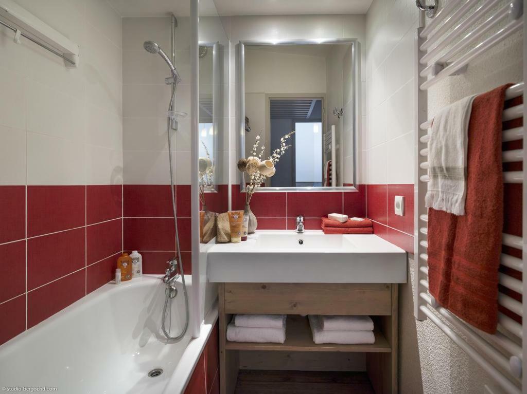 Apartment 2 Pieces Garage Dans Pied Pistes La Tania